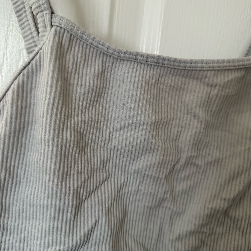 Gray Ribbed Sports Top - Picture 2 of 5